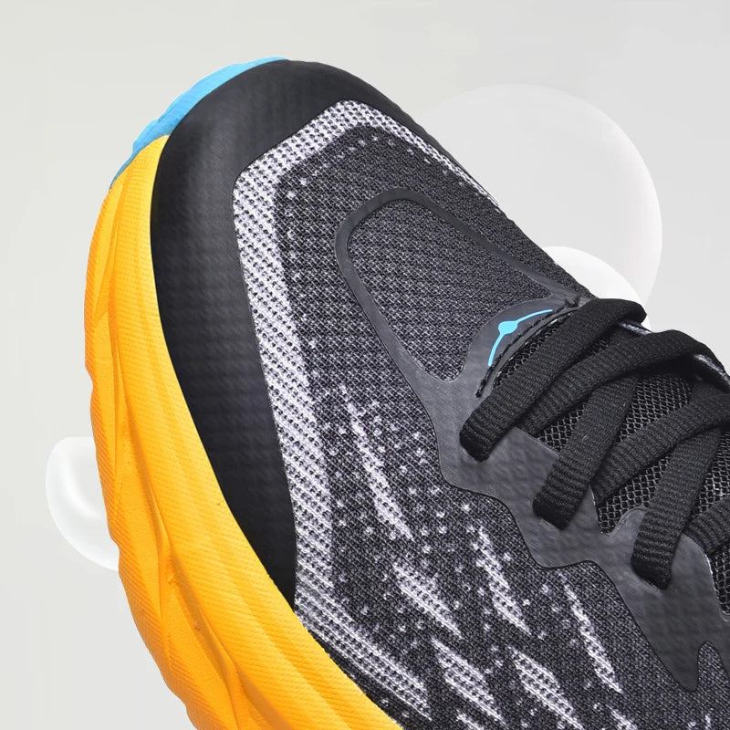 Men’s Lightweight Running Shoes